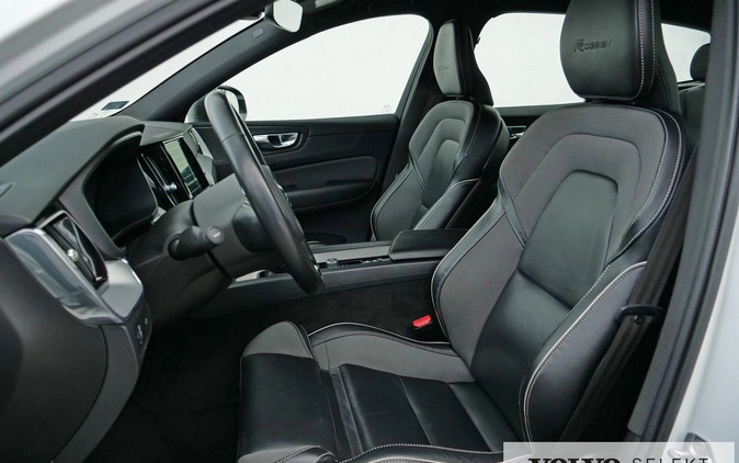 Volvo XC 60 cena 139900 przebieg: 131700, rok produkcji 2019 z Bartoszyce małe 704